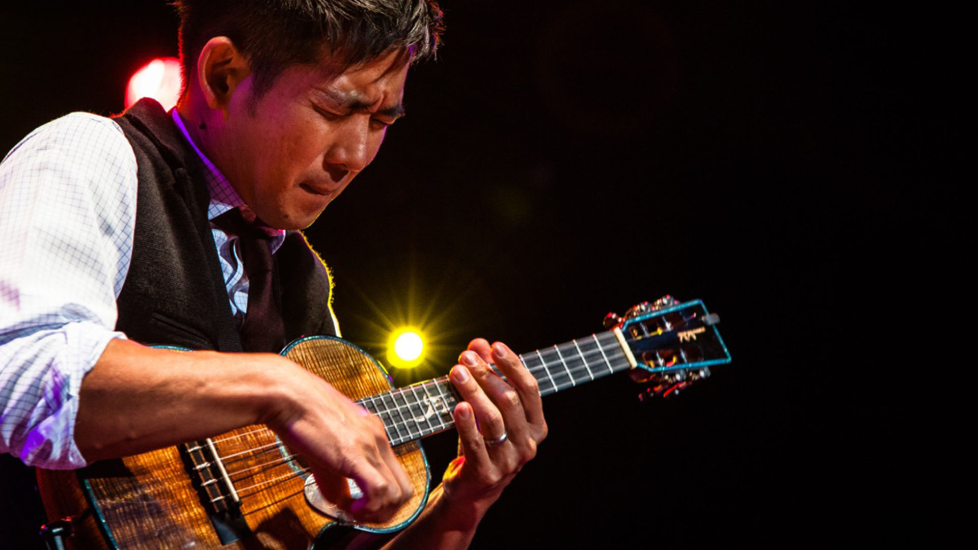 Jake Shimabukuro - Jul. 31